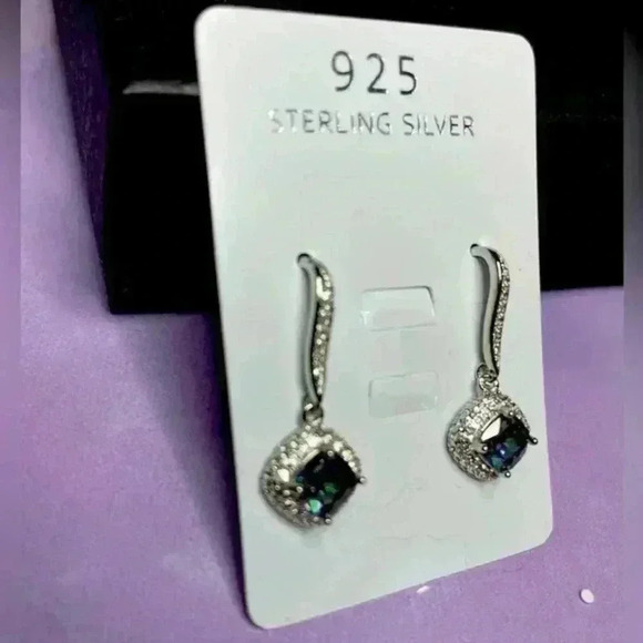 Gorgeous 925 Silver Mystic Topaz & White Sapphires Earrings - Picture 3 of 3